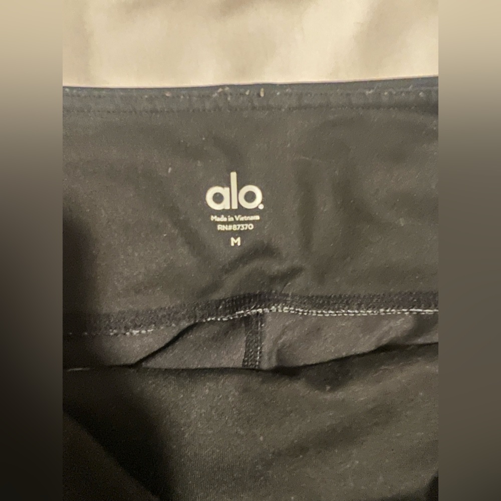 Alo leggings black silver and white size medium
